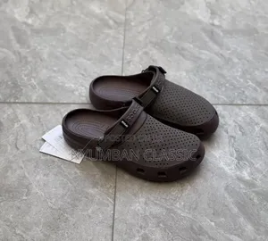 Crocs Men's Yukon Lite Ride Clog
