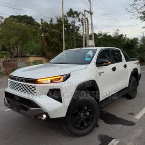 Toyota Hilux Active 2026 Diesel Pickup Mpya