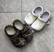 Crocs Realtree APX Classic Clogs - 3