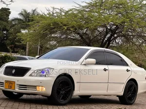 Toyota Crown 2007 - Pearl White
