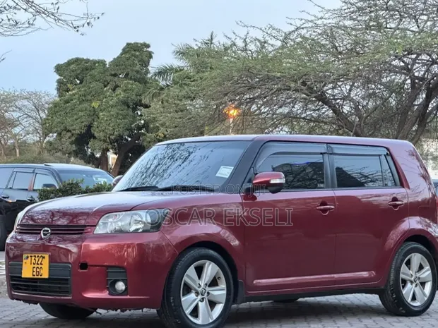 Toyota Corolla Rumion 2008 Maroon - 1