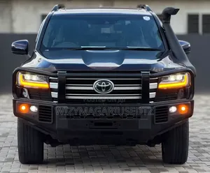 2024 Toyota Land Cruiser LC300 VXR 3.3L Diesel