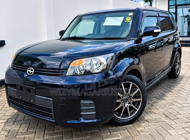 Toyota Corolla Rumion Hatchback 1.5 FWD 2009 - Blue - 1