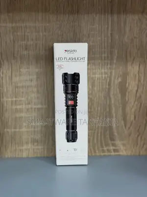 Yesido LED Flashlight with Battery Display and Zoom Focus