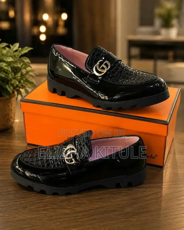 CLARKS Loafers for Men - Brand New - 1