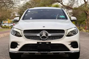 Mercedes-Benz AMG GT 2019 White