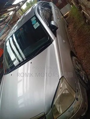 Toyota Premio 2006 Nyeupe
