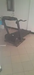 Treadmill ya Umeme ya Life Fitness Iliyotumika - 3