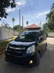Toyota Noah 2.0 143hp AWD (7 Seater) 2008 Nyeusi - 3