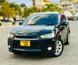 Mitsubishi Outlander 2012 Nyeusi - 2