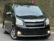 Toyota Noah 2009 Nyeusi - 2