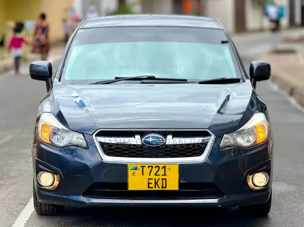 Subaru Impreza 2013 Grey - 1