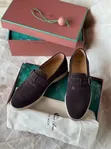 Viatu vya Loro Piana Nyeusi vya Suede vya Kutelezesha na Kifungo - 3