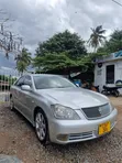 Toyota Crown 2006 Silver - 1
