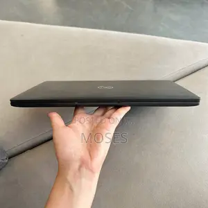 Laptop Dell Latitude 7320: Intel Core i7, 16GB RAM, 256GB SSD