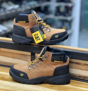 CAT (Caterpillar) Leather Work & Outdoor Boots