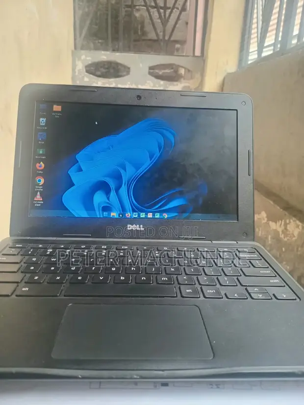 Dell Chromebook 3180 4GB RAM Intel SSD 32GB - 1