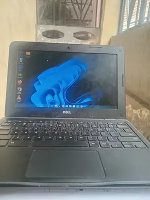 Dell Chromebook 3180 4GB RAM Intel SSD 32GB