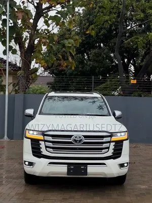2024 Toyota Land Cruiser Sahara ZX 3.3L Diesel