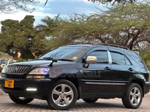 Toyota Harrier 2002 Black
