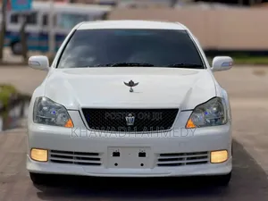 Toyota Crown Athlete 2007 White