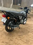 Bajaj Boxer 125 2025 Nyeusi - 4