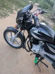 Bajaj Boxer 125 2024 Nyeusi - 5