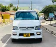 Toyota Noah 2001 Nyeupe - 1