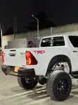 Toyota Hilux Revo Double Cab 2.4 Diesel AWD 2019 Nyeupe - 4