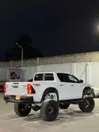 Toyota Hilux Revo Double Cab 2.4 Diesel AWD 2019 Nyeupe - 5