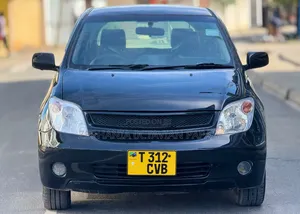 Toyota IST 2003 Blue