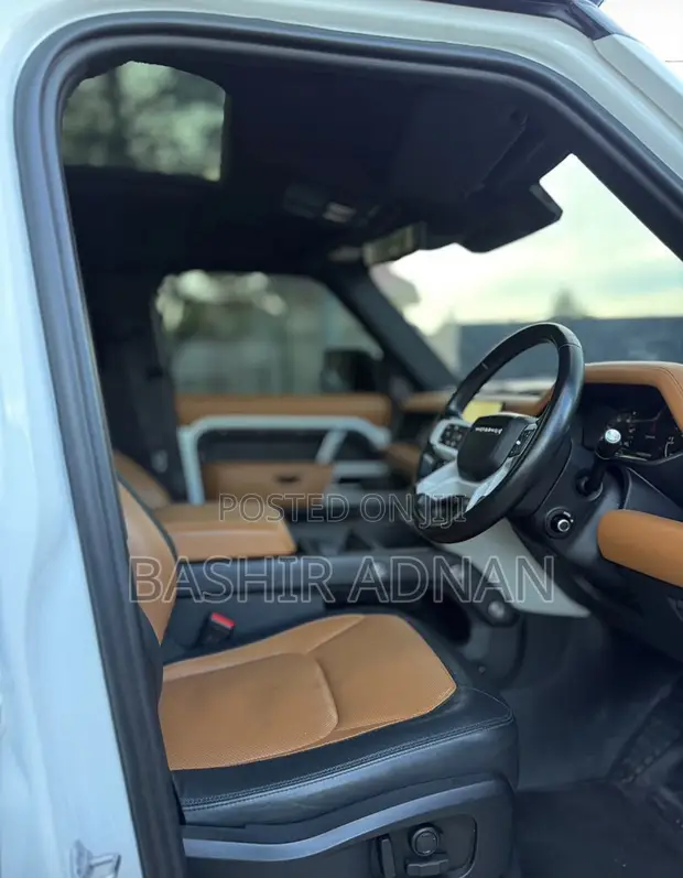 Land Rover Defender 110 X-Dynamic SE 2023 - 1
