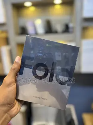 Samsung Galaxy Z Fold4 256GB Mpya Nyeusi