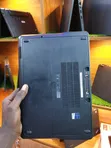 Laptop Dell Latitude E7240: Core i5, 12GB RAM, 256GB SSD - 4