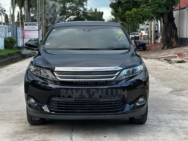 Toyota Harrier 2015 Nyeusi - 1