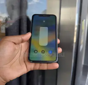 Apple iPhone 11 128GB Nyeusi