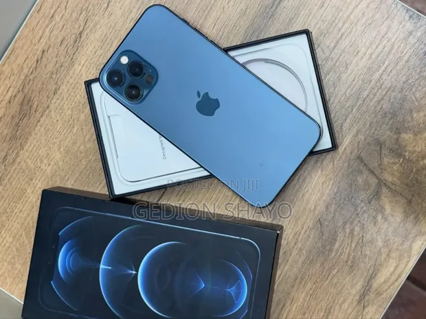 Apple iPhone 12 Pro 256GB Bluu - 1
