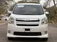 Toyota Noah 2008 Nyeupe Rangi ya Lulu - 1