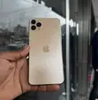 Apple iPhone 11 Pro Max 64GB Dhahabu - 2