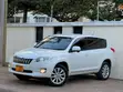 Toyota Vanguard 2011 White - 4
