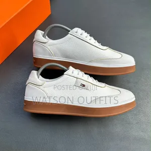Viatu vya Ngozi vya Wanaume vya Lacoste