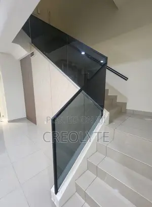 Creolyte Frameless Glass Staircase Balustrade
