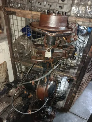 Mitsubishi Pajero V31 Differential ya Nyuma Kamili