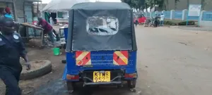 Piaggio Bajaji 2018 Bluu