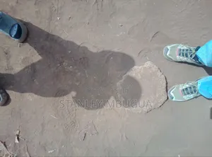 Kiwanja cha Biashara Loitoktok