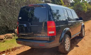Land Rover LR3 Base AWD 2009 Black
