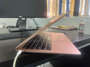 Apple MacBook Air 2020 13-inch Intel Core i5 8GB RAM 512GB SSD