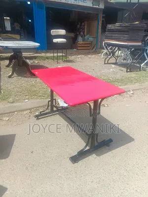 Meza Nyekundu ya Mkahawa ya Marumaru ya Mstatili