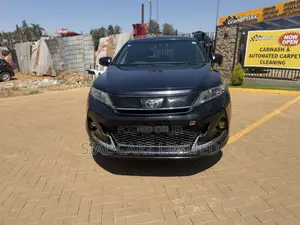 Toyota Harrier 2.0 Turbo GR Sport 2019 Nyeusi