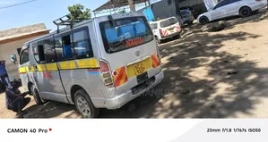 Toyota HiAce 2009